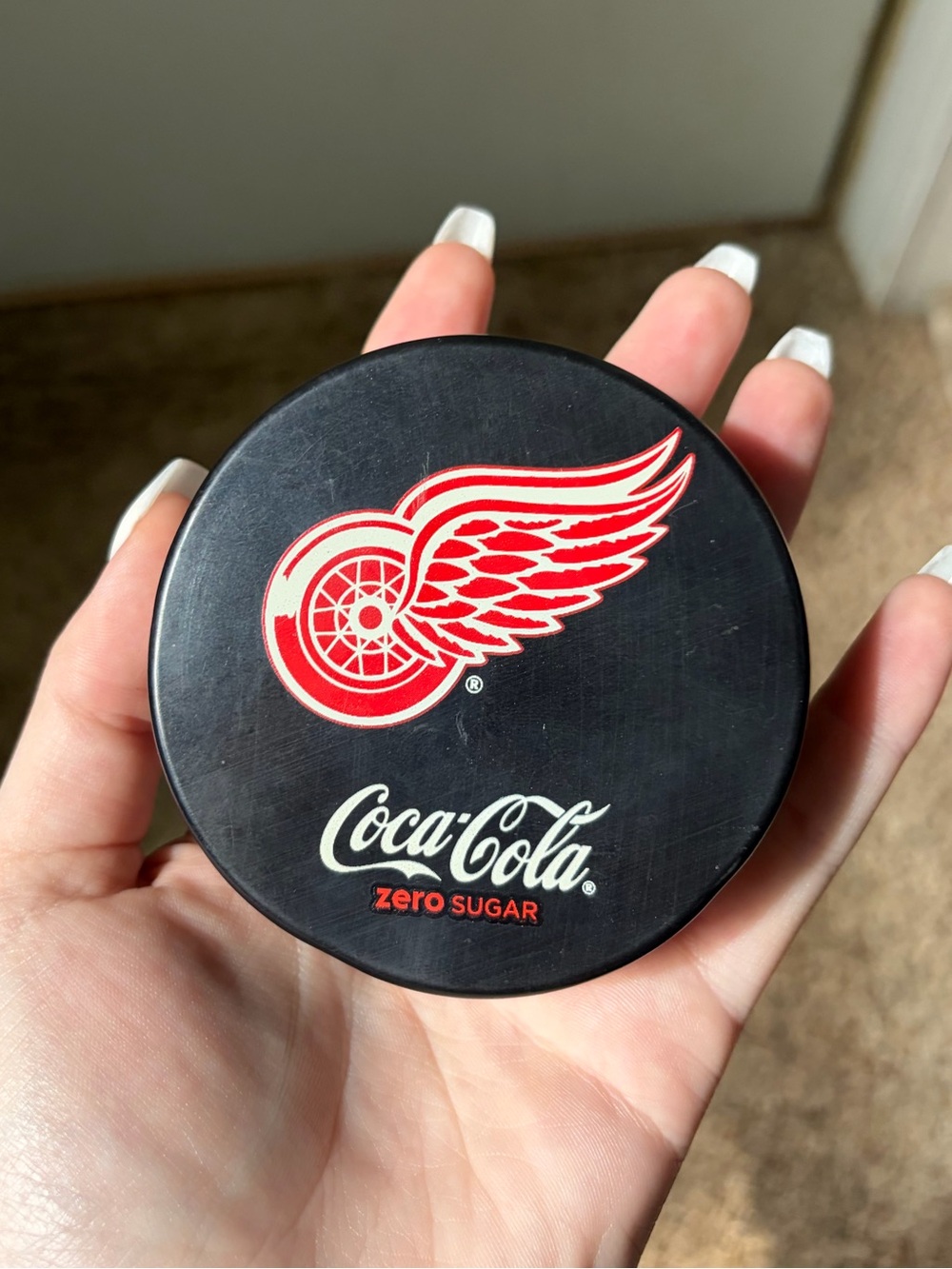 Detroit Red Wings x Coca-Cola Zero Sugar Hockey Puck 🏒